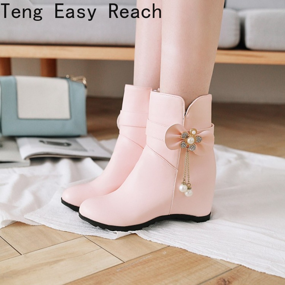 Ethnic Fashion Women - Bottes mi-mollet blanches à talon compensé