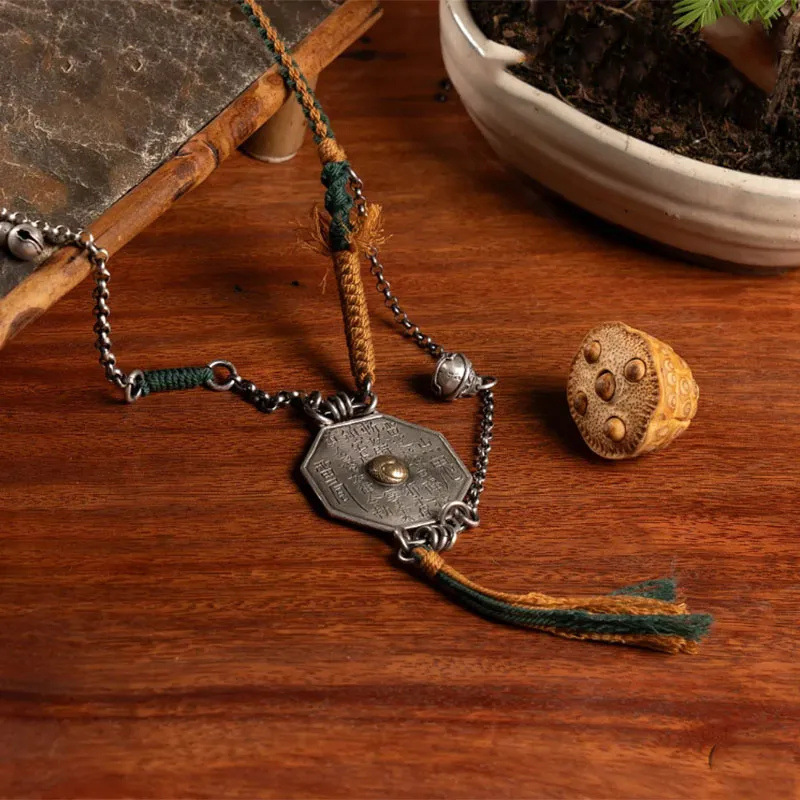 Collier pendentif pièce Bagua  - Ethnic Fashion Co In avis et prix